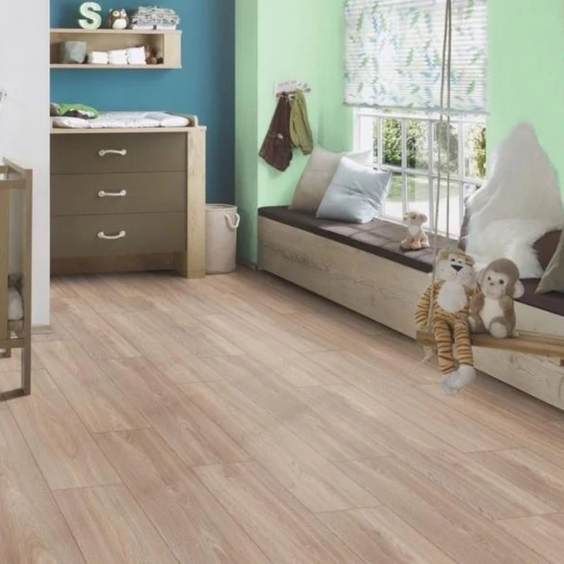 KRONOSTEP 8199 laminált padló 10MM 